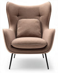 Fauteuil en tissu beige avec accoudoirs haut et pieds en métal noir 80 x 80 x 100cm